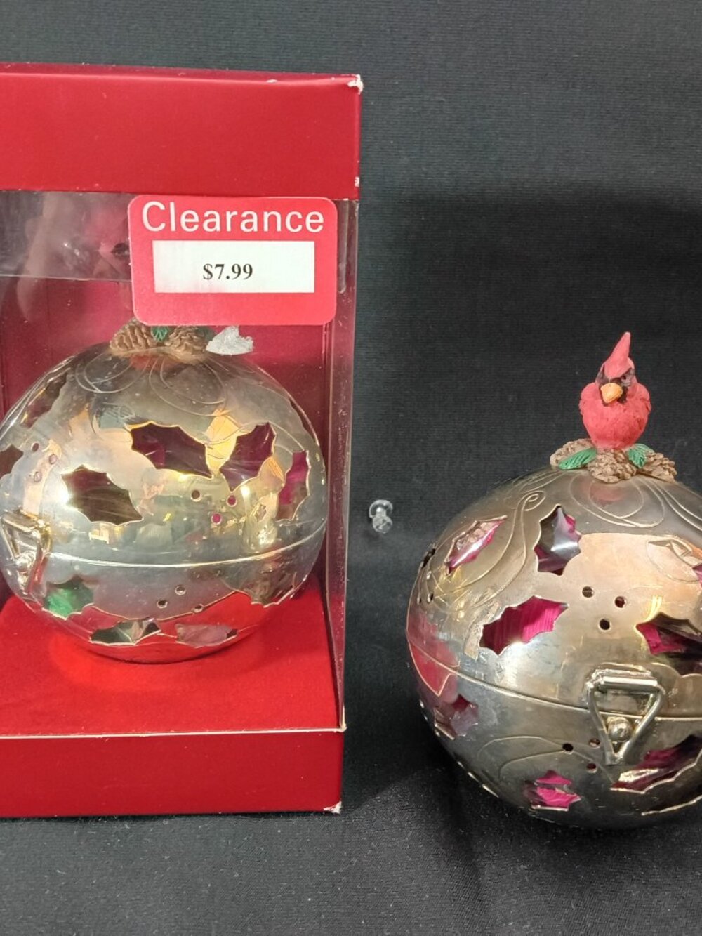 Lenox Winter Greetings Cardinal Giving Balls Goldplate Ornaments Set of 2
